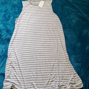 Ladies dress -NEW